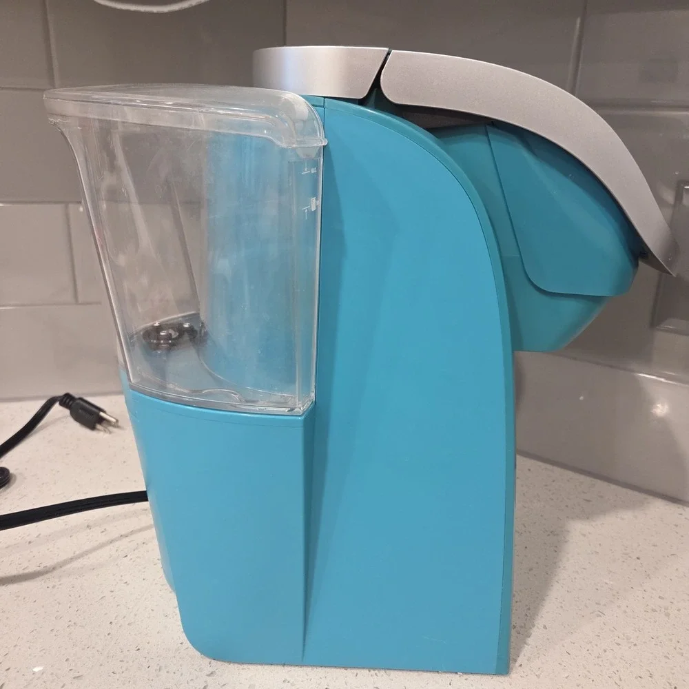 Keurig 2.0 Single Serve Coffee Maker Model K2.0-200 Turquoise Blue NO DRIP TRAY